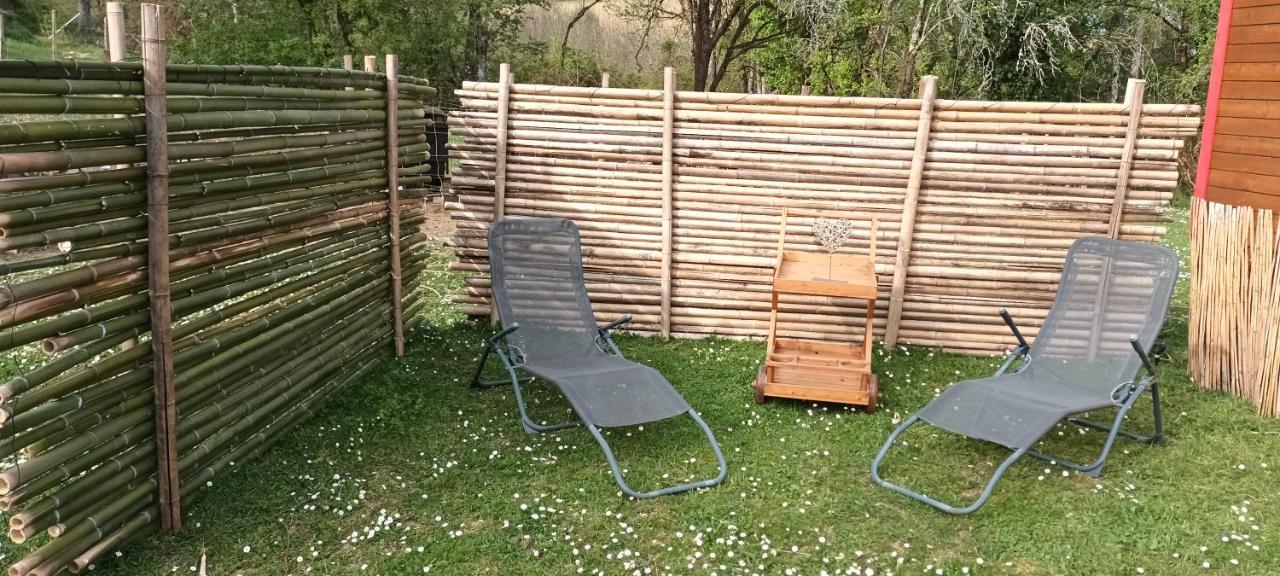 Les Gites Du Hameau Avec Piscine Castelnau-sur-Gupie Exterior foto